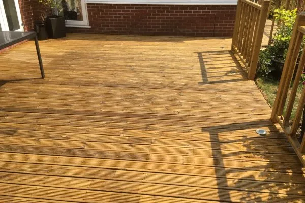 Decking - Burnaston (04a)